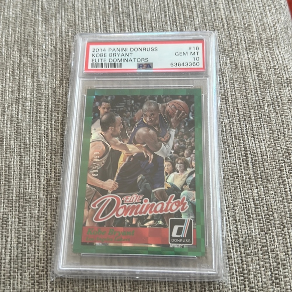 2014 panini dunruss Kobe Bryant #16 805 out of 999 ever made